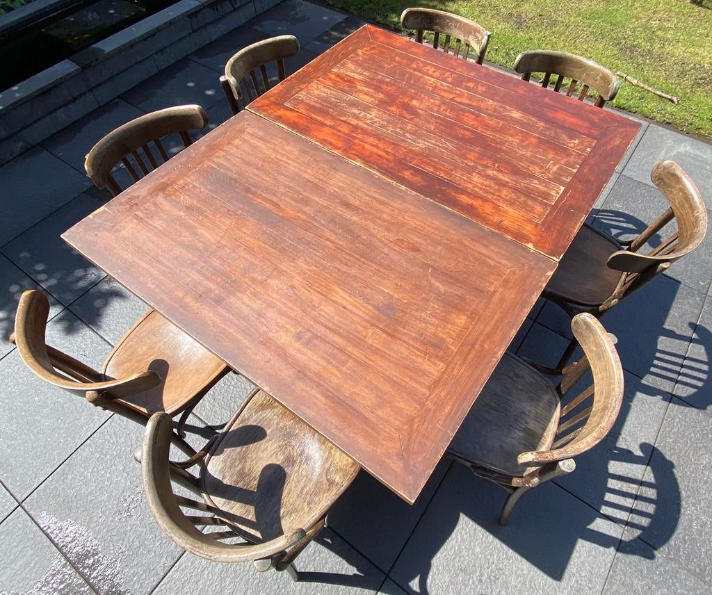 Café tafels met 11 stoelen, Ophalen, Gebruikt, 4 tot 6 stoelen