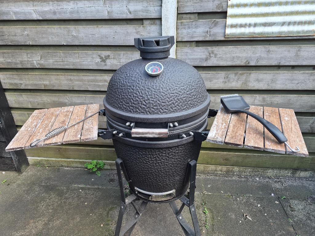 Kamado Bastard Urban Large in goede staat, Tuin en Terras, Ophalen, Gebruikt, Bastard, Met accessoires
