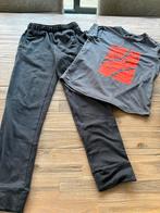 Sportsetje Decathlon - Lange broek & shirt (Mt 140), Ophalen of Verzenden, Zo goed als nieuw, Jongen of Meisje, Sport- of Zwemkleding