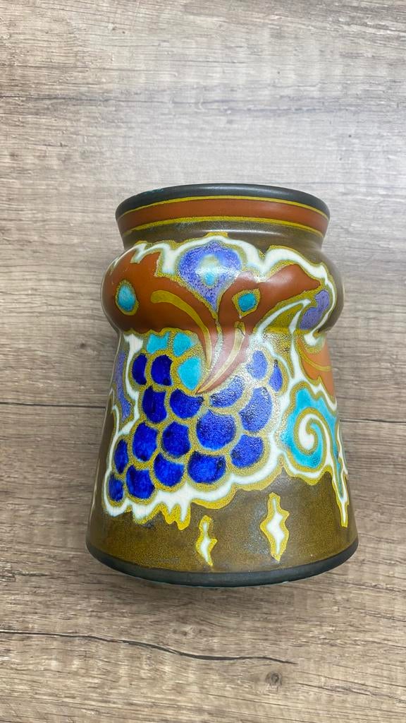Plateel vaasje 100 jaar oud, Ophalen of Verzenden