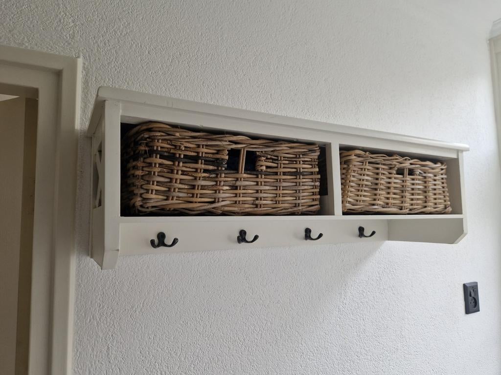 Kapstok met mandjes, Huis en Inrichting, Woonaccessoires | Kapstokken, Ophalen of Verzenden, Hout, Wandkapstok, Minder dan 100 cm