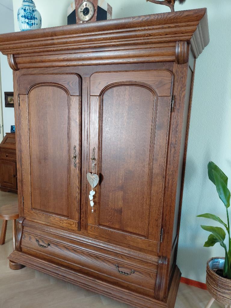 eiken toogkast, Antiek en Kunst, Ophalen
