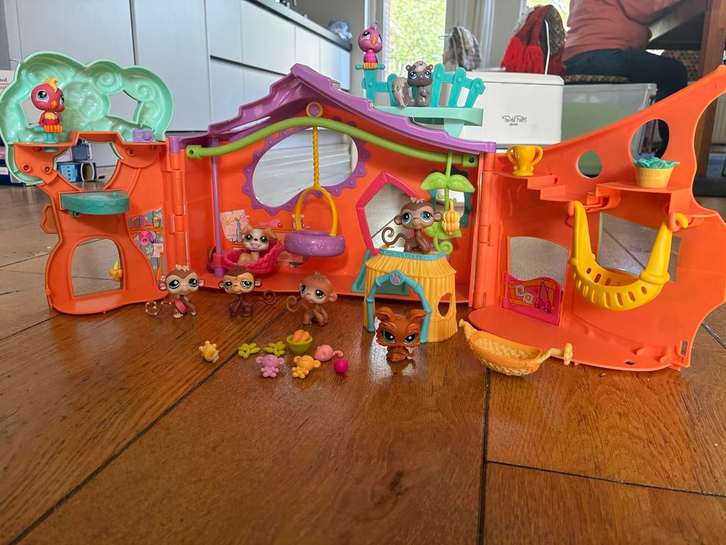 Littlest Pet Shop Boomhut Speelset met Dieren, Kinderen en Baby's, Speelgoed | Overig, Ophalen of Verzenden, Gebruikt, Meisje