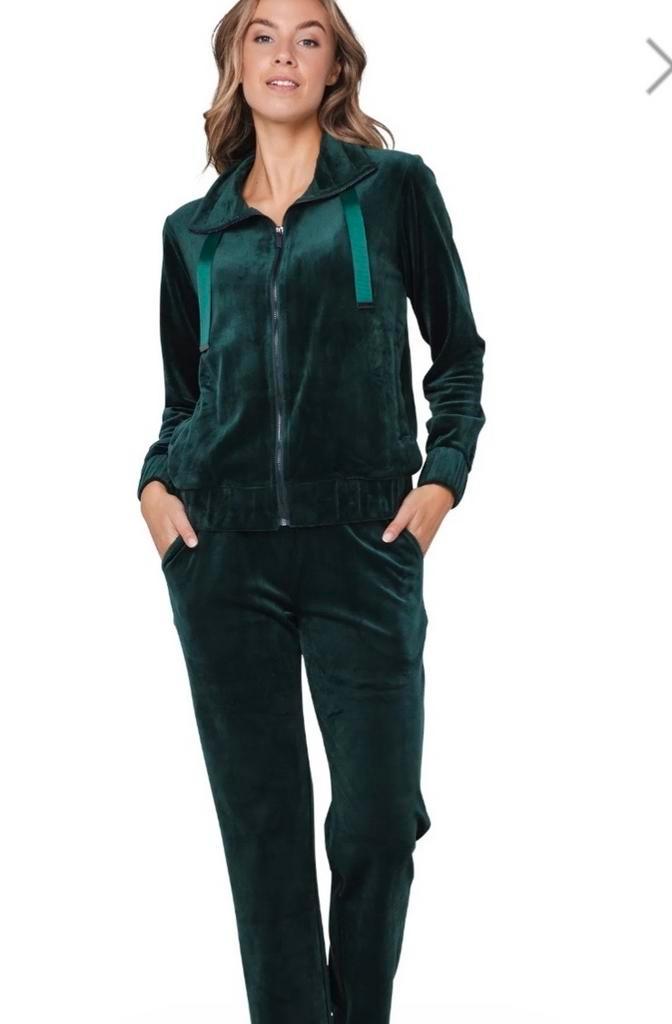 Lounge pak Pastunette - Velours Groen maat 40, Kleding | Dames, Huispakken, Ophalen of Verzenden, Nieuw, Maat 38/40 (M), Groen