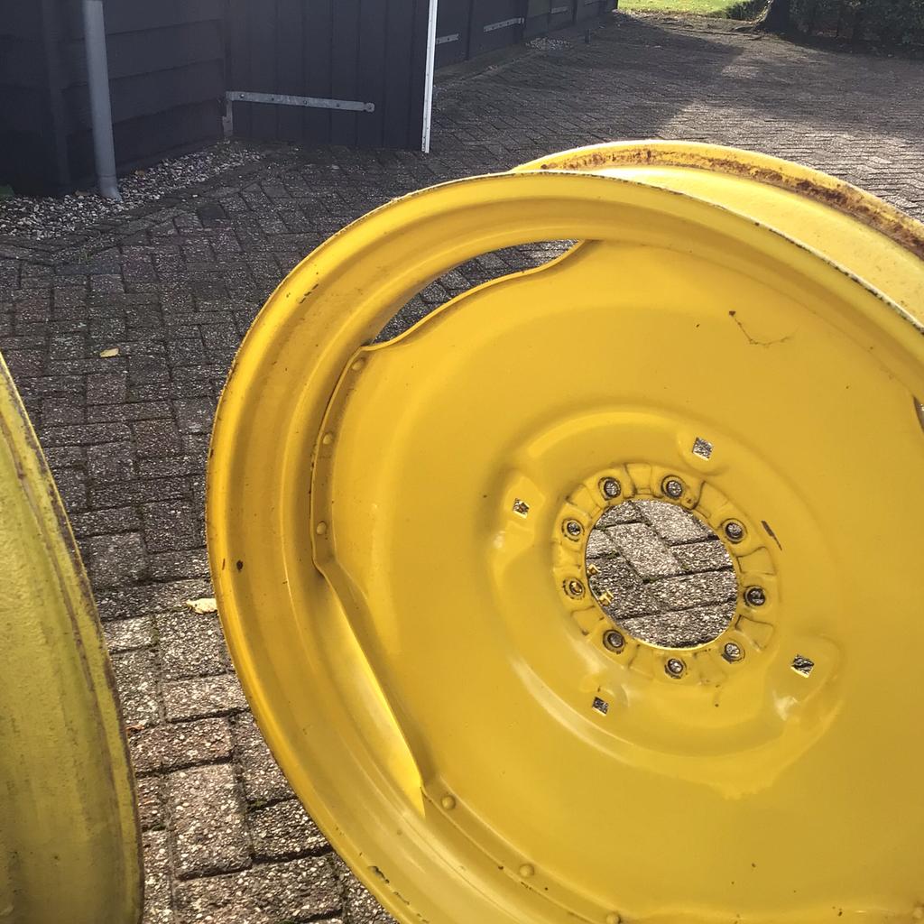 Te koop John Deere wielen., Zakelijke goederen, Ophalen