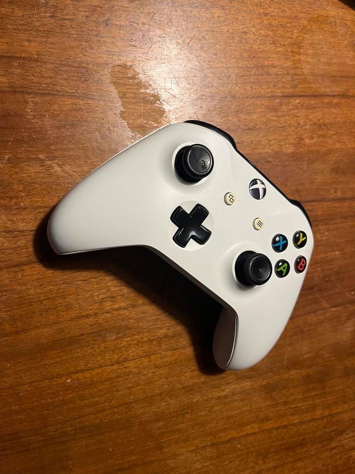 Witte Xbox One Controller - Draadloos, Spelcomputers en Games, Spelcomputers | Xbox | Accessoires, Gebruikt, Xbox One, Controller