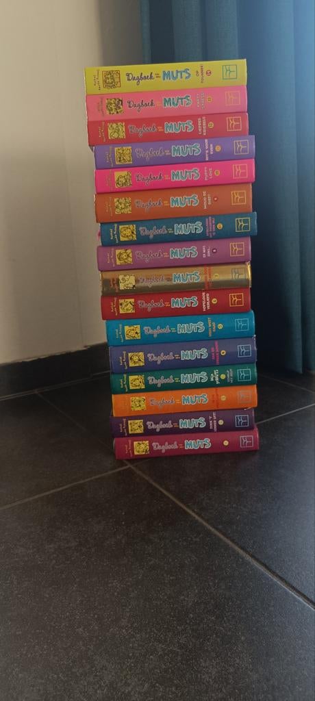 16x Dagboek van een Muts - Deel 1 t/m 15 en 3 1/2, Boeken, Ophalen