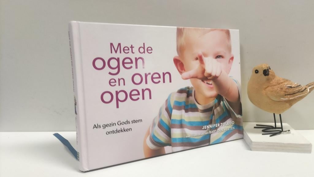 Toledo, Jennifer e.a : Met de ogen en oren open, Boeken, Ophalen of Verzenden, Gelezen, Christendom | Protestants