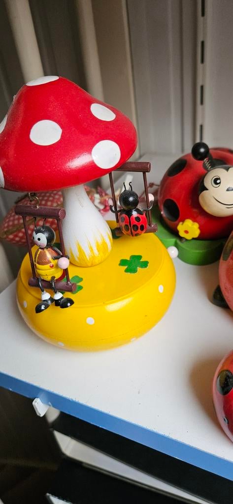 Grote verzameling lieveheersbeestjes decoratie, Verzamelen, Dierenverzamelingen, Ophalen, Gebruikt, Insect, Beeldje of Figuurtje