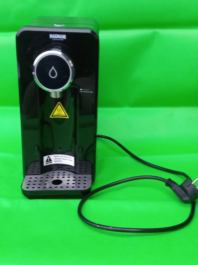 Heetwater dispenser, Minder dan 1 liter, Ophalen of Verzenden, Zo goed als nieuw