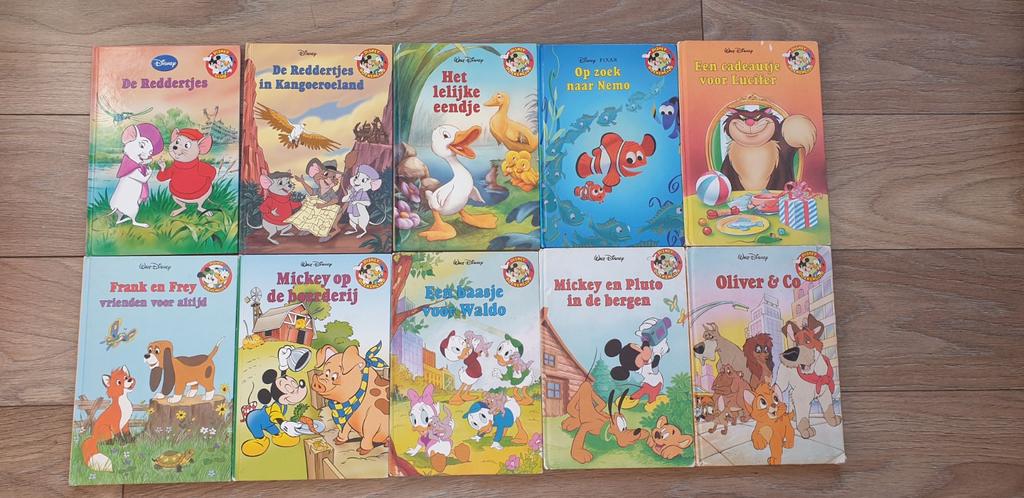 10 walt disney boekenclub boeken mag samen of apart weg, Verzamelen, Disney, Ophalen of Verzenden, Gebruikt, Overige typen
