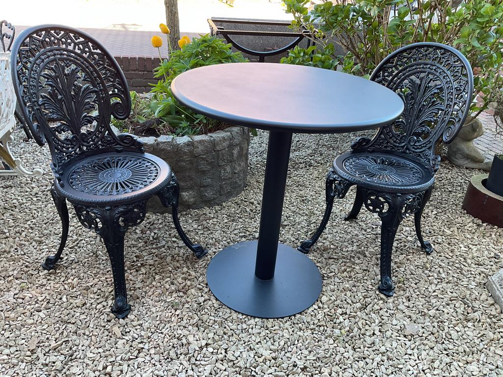 Zwart metalen bistroset, Tuin en Terras, Tuinsets en Loungesets, Overige materialen, Gebruikt, Eettafel, Tuinset