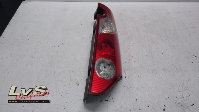 Achterlicht rechts van een Renault Kangoo, Auto-onderdelen, Verlichting, Gebruikt, -, Renault, -