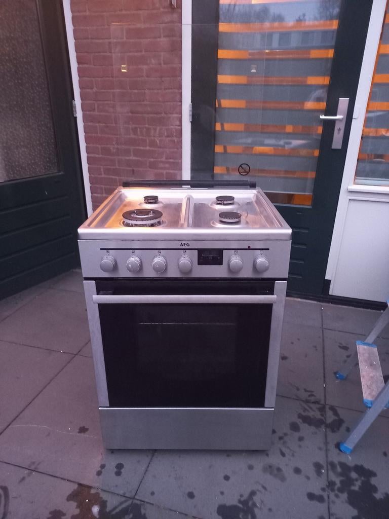 Gasfornuis, Witgoed en Apparatuur, Fornuizen, Ophalen of Verzenden, Vrijstaand, Gas, 4 kookzones