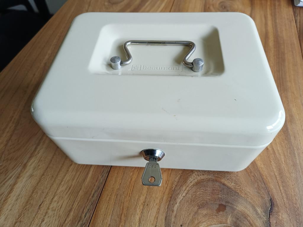 Geldkist beaumont creme met geldbakje, Antiek en Kunst, Ophalen of Verzenden