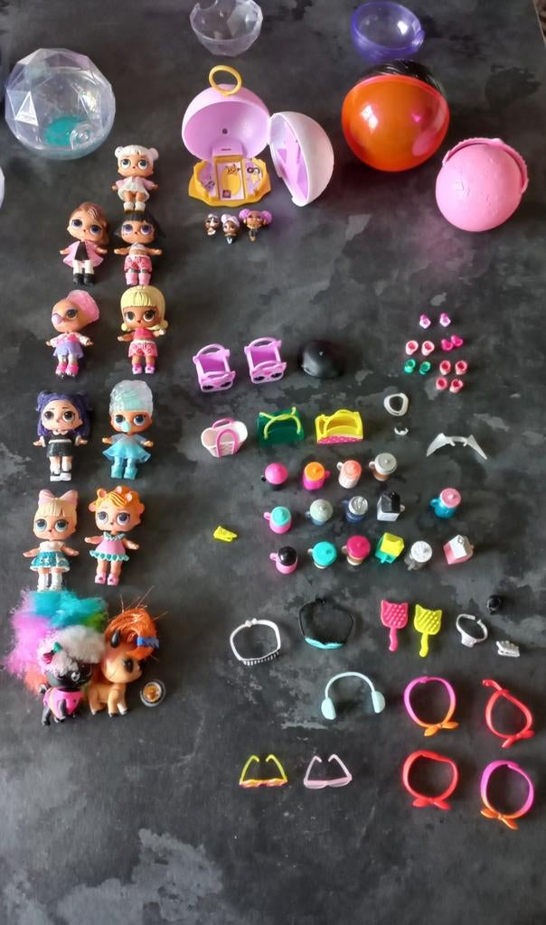 Grote collectie LOL Surprise poppen en accessoires, Ophalen of Verzenden, Zo goed als nieuw, Babypop