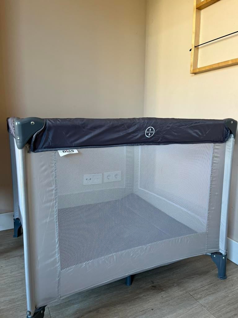 Opklapbare camping box, Kinderen en Baby's, Boxen, Ophalen, Zo goed als nieuw