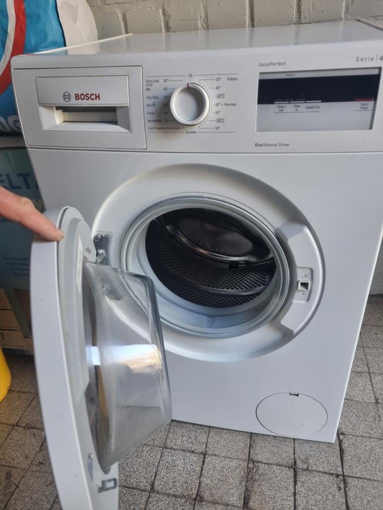 Bosch wasmachine, Ophalen, 1200 tot 1600 toeren, Gebruikt, 4 tot 6 kg