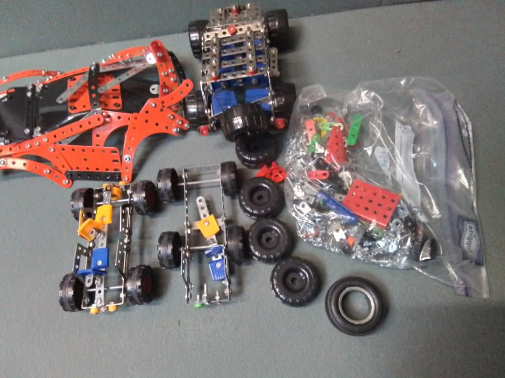 Meccano Bouwsets: Auto's en Onderdelen, Hobby en Vrije tijd, Modelbouw | Auto's en Voertuigen, Gebruikt, Auto, Overige merken