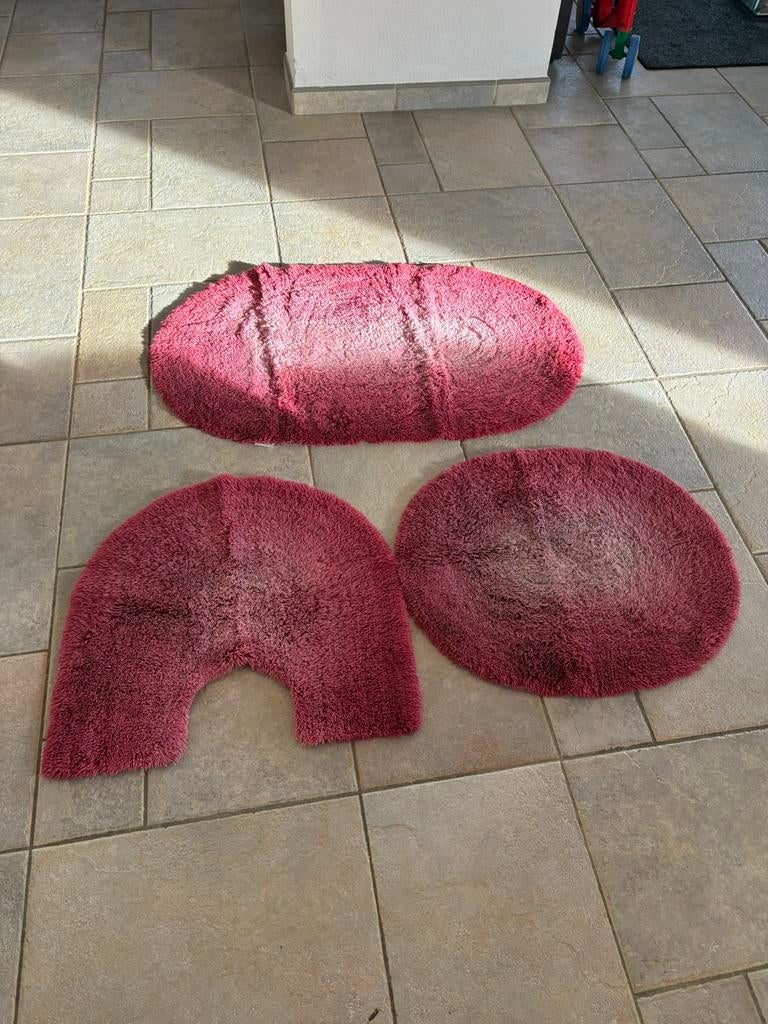 Badmatten set 3-drlig, Huis en Inrichting, Badkamer | Badtextiel en Accessoires, Ophalen of Verzenden, Gebruikt, Wit, Overige typen