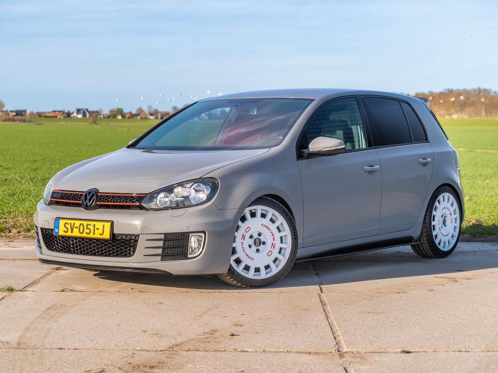 Volkswagen Golf 2.0 154KW 2009 Grijs, Voorwielaandrijving, 4 cilinders, 1984 cc, 14 km/l