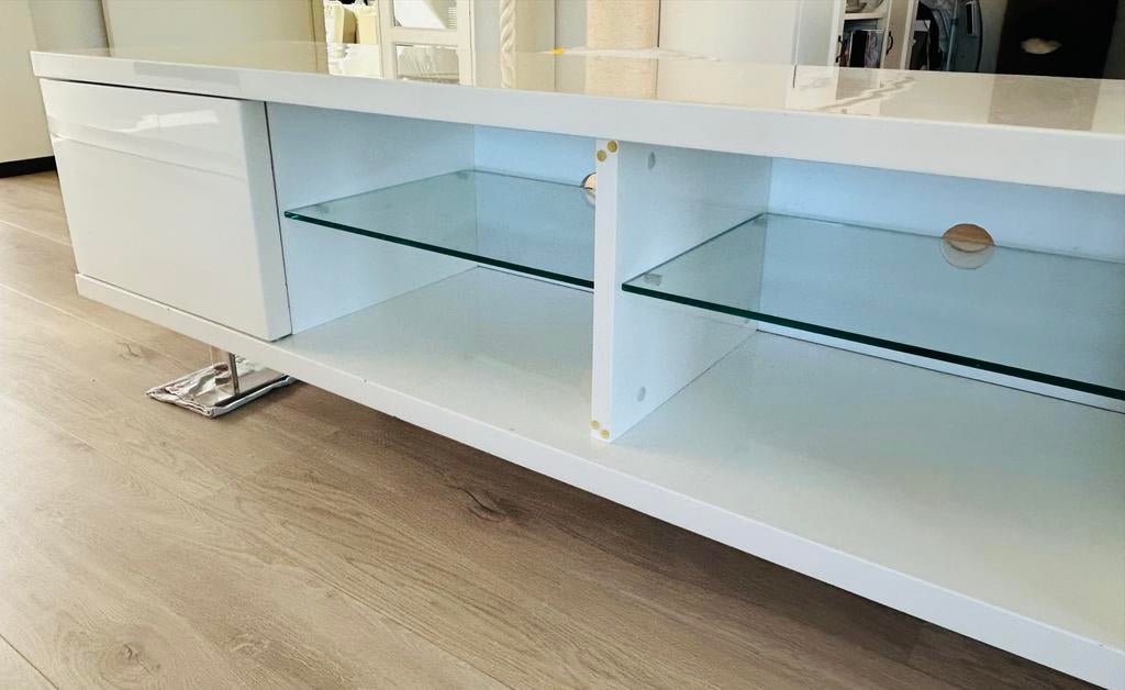 Tv meubel hoogglans wit, Ophalen, 150 tot 200 cm, Minder dan 100 cm, Overige houtsoorten