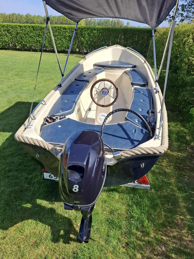 Sloep met motor en trailer, Watersport en Boten, Ophalen, Tot 10 pk, Zo goed als nieuw, 3 tot 6 meter