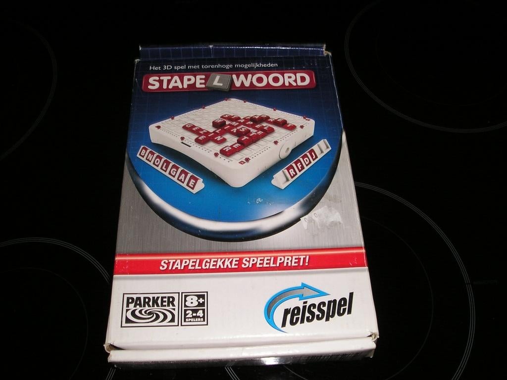 Monopoly - Stapelwoord - puzzels - dobbelspel, Hobby en Vrije tijd, Gezelschapsspellen | Bordspellen, Ophalen, Zo goed als nieuw