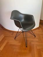 Vitra Eames DAR, grijs, set 4 stoelen, Ophalen, Kunststof, Zo goed als nieuw, Vier