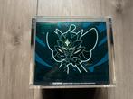 Twilight Masquerade Pokemon Center ETB, Hobby en Vrije tijd, Verzamelkaartspellen | Pokémon, Ophalen of Verzenden, Zo goed als nieuw