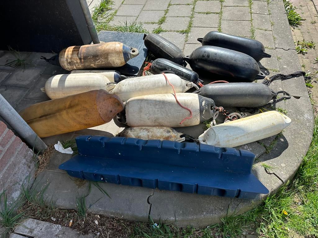 Diverse fenders + stijger fender / boeien, Ophalen, Gebruikt, Ankeren en Afmeren, Zeilboot of Motorboot