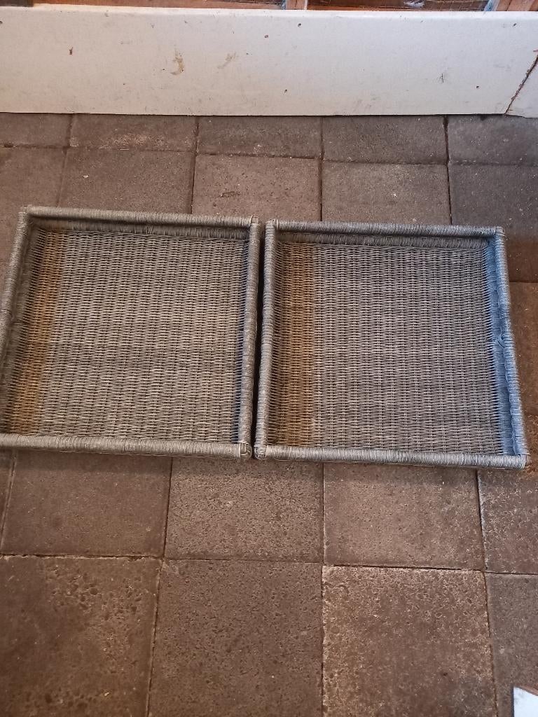 2 wicker dienbladen, Ophalen of Verzenden, Gebruikt