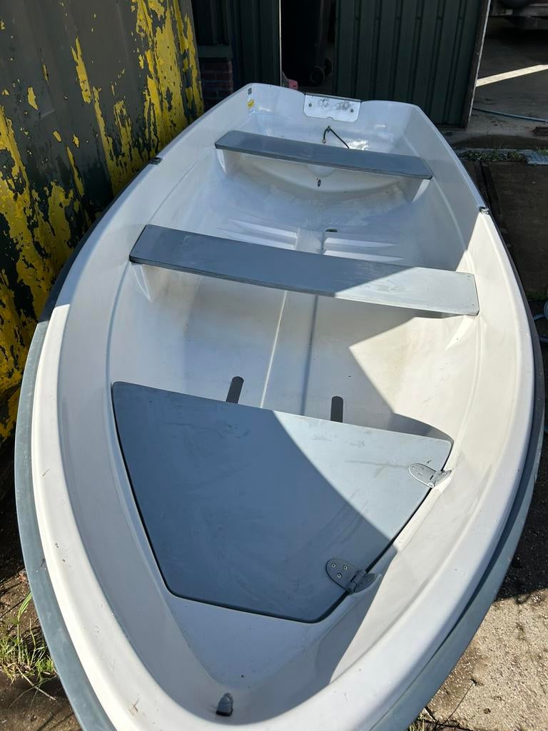 Terhi 385 vis- toerboot, Ophalen of Verzenden, Zo goed als nieuw, Overige typen