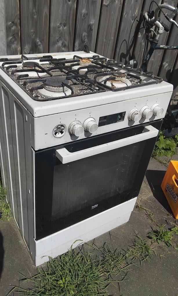 Fornuis, Gebruikt, Gas, Vrijstaand, 85 tot 90 cm