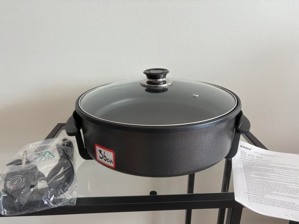 Hapjespan nieuw 36 cm, Ophalen of Verzenden, Nieuw, Overige materialen, Koekenpan of Braadpan