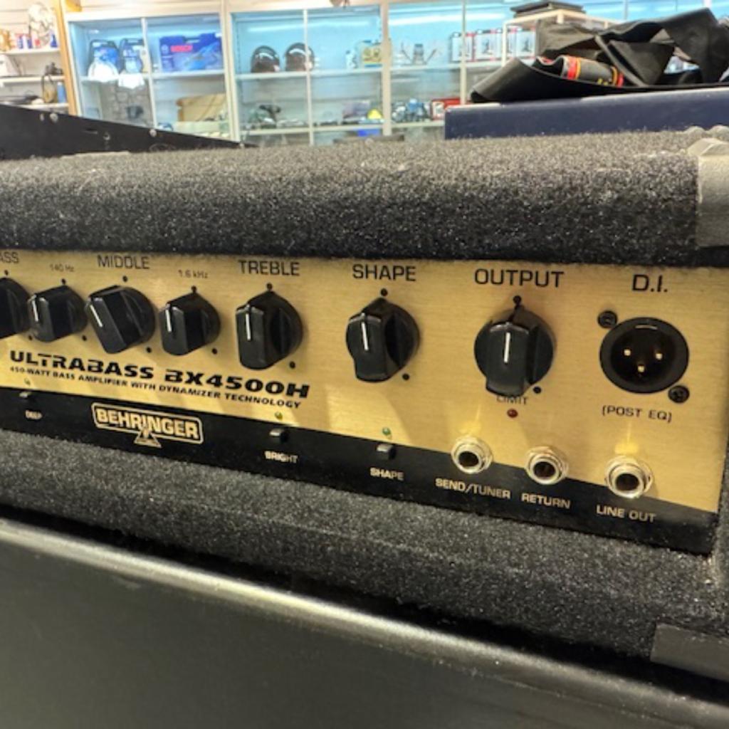 Behringer BVT4500H basgitaarversterker, Behringer, Zo goed als nieuw, Support@behringer.com, Behringer (Music Tribe)
Musikhausstraße 1
94060 Pocking
Germany