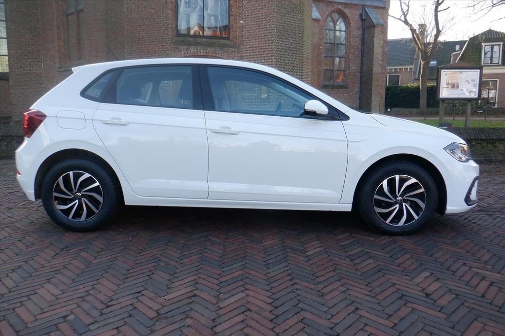 VOLKSWAGEN Polo 1.0 TSI 95pk Life PDC voor en achter -CARPLA, 12 maanden, Stof, Gebruikt, Origineel Nederlands