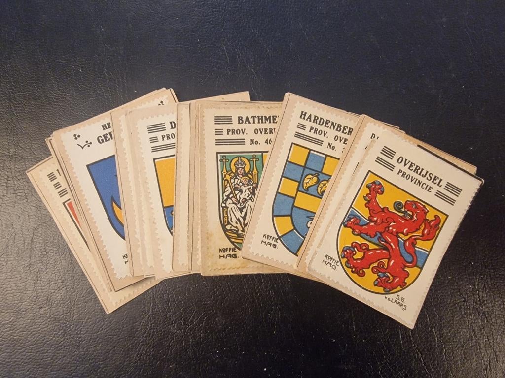 Postzegels met gemeente wapen uit Overijssel op papier., Postzegels en Munten, Postzegels | Nederland, Ophalen of Verzenden