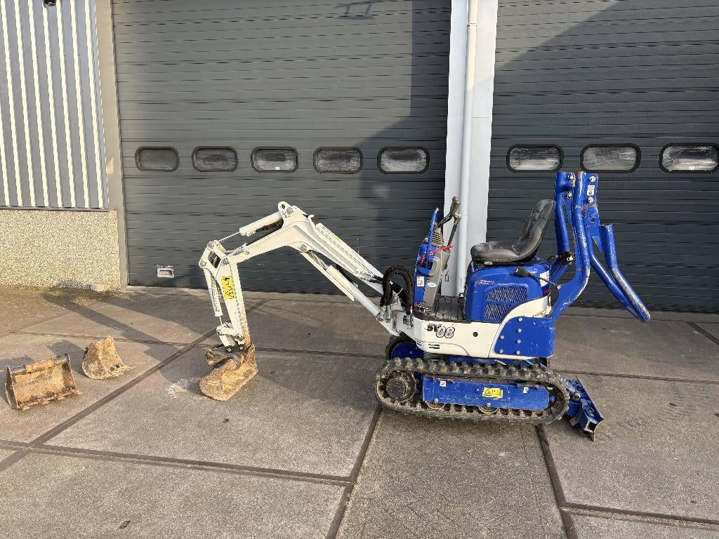 Yanmar SV08 minigraver kraan bj 2024 330 uur 3 bakken marge, Zakelijke goederen, Machines en Bouw | Kranen en Graafmachines, Ophalen