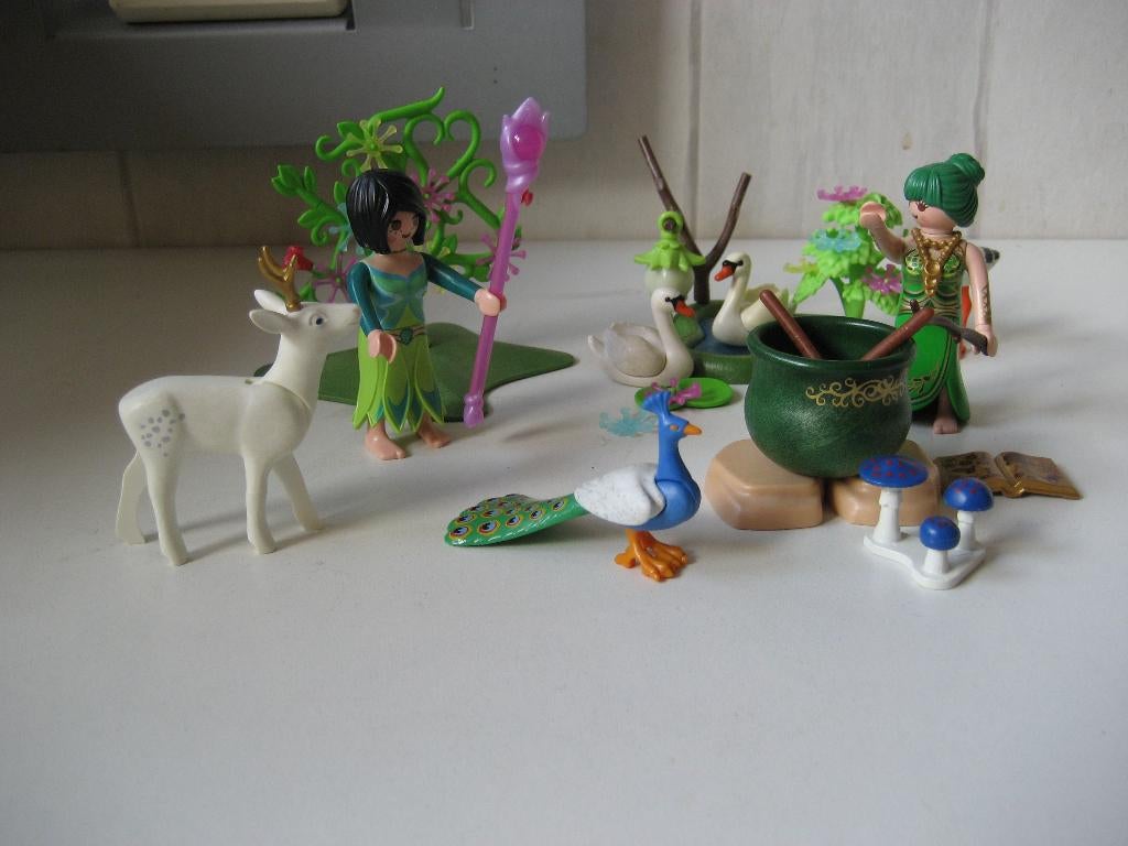 playmobil tover fairies met dieren, Kinderen en Baby's, Speelgoed | Playmobil, Ophalen of Verzenden, Zo goed als nieuw