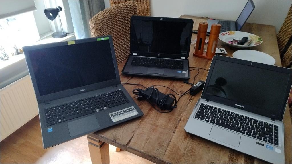 Acer, HP, Samsung laptops zonder harde schijf, Computers en Software, Windows Laptops, Ophalen of Verzenden
