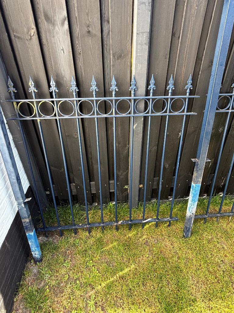 Sierhekwerk, Ophalen, Met poort, Gebruikt, Sierhekwerk