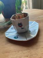 Schattig vintage kopje met schoteltje, Ophalen of Verzenden, Zo goed als nieuw, Overige materialen, Kop en/of schotel