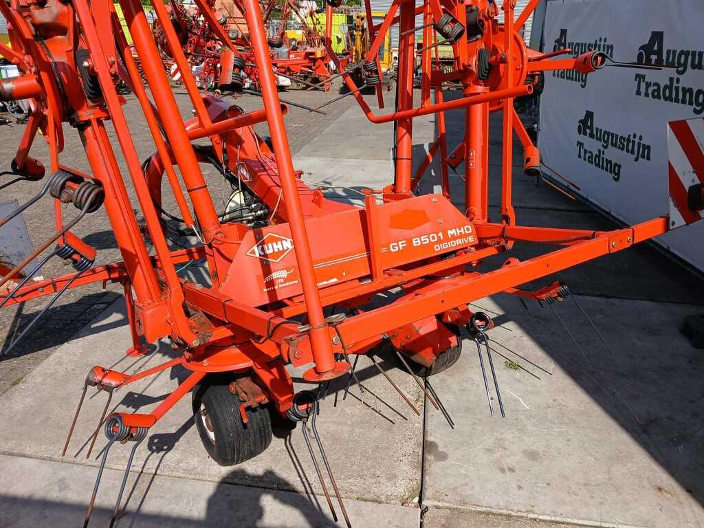 Kuhn Hooischudder, KUHN-Geldr, Overige, Nuenenseweg 165
5667 KP  Geldrop, Info.nl@kuhn.com