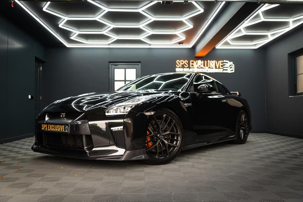 Nissan GT-R 3.8 V6 Black Edition / 1e lak / Bose / Recaro /, Automaat, Gebruikt, GT-R, 4 stoelen