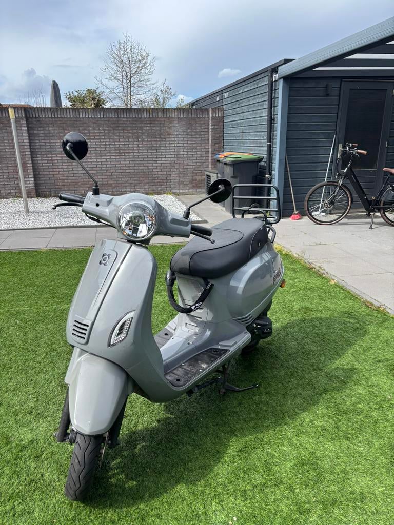 AGM Riva Scooter, Fietsen en Brommers, Snorfietsen en Snorscooters, Ophalen of Verzenden, Benzine, Overige merken