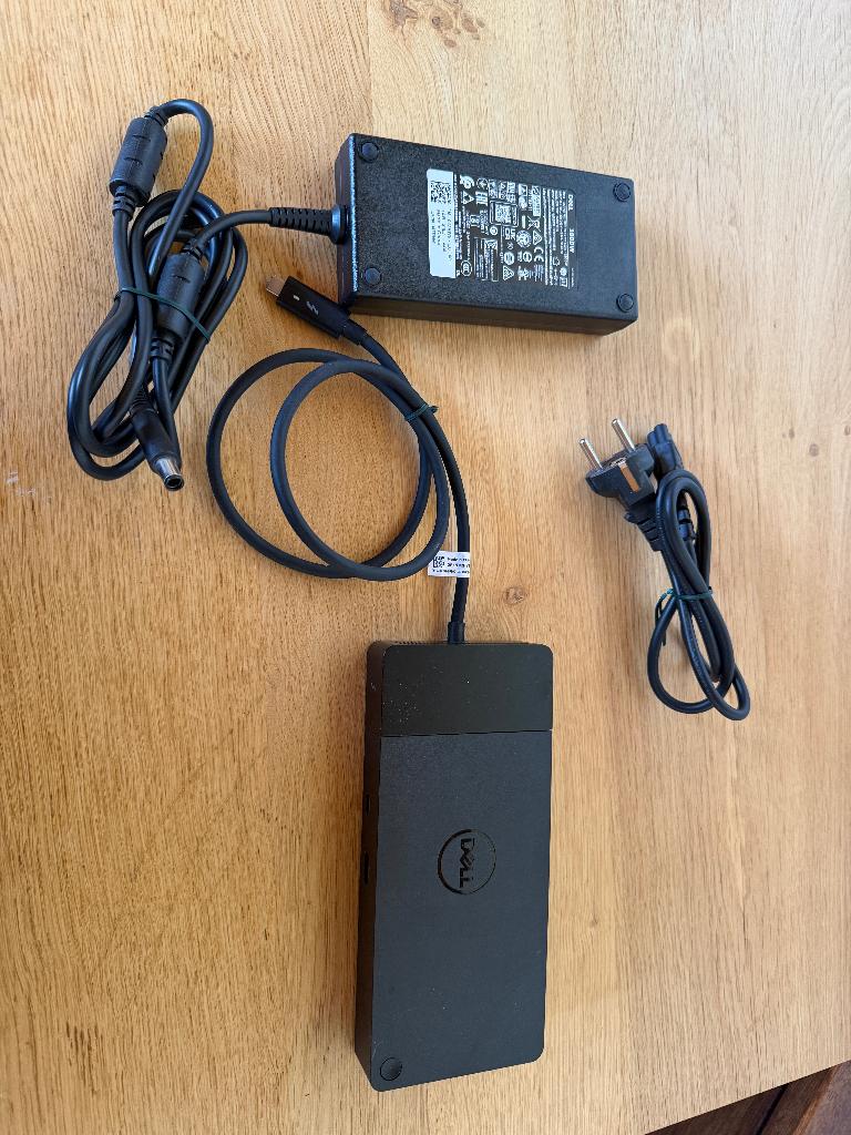 Dell WD19TBS USB-C docking station., Computers en Software, Dockingstations, Laptop, Ophalen of Verzenden, Zo goed als nieuw, USB-hub