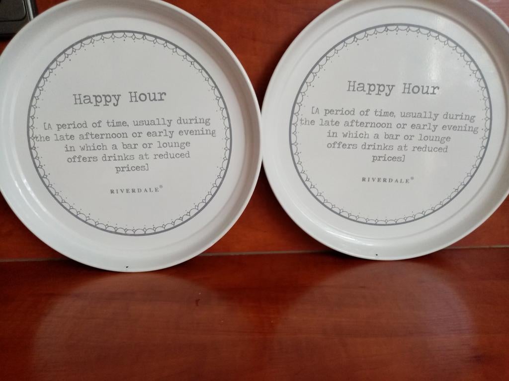 2 riverdale happy hour borden, Ophalen, Zo goed als nieuw