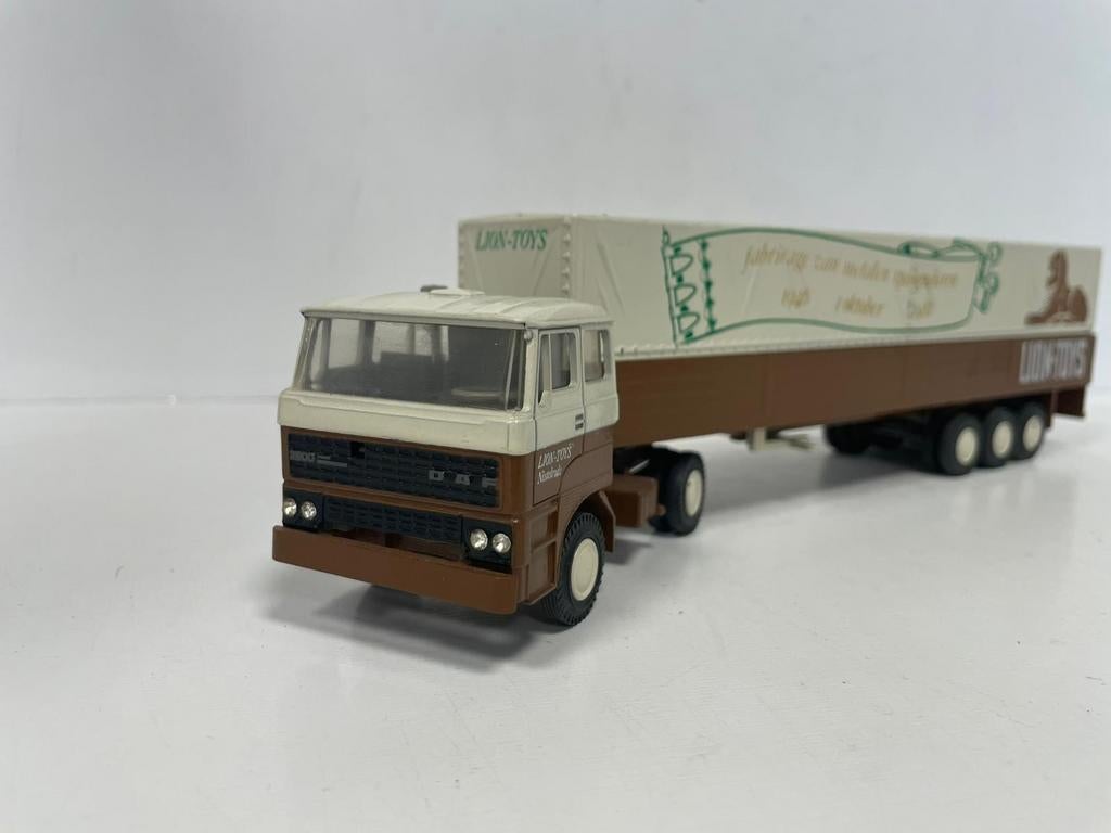 Lion Toys DAF 2800 jubileum model 1:50, Hobby en Vrije tijd, Modelauto's | 1:50, Ophalen of Verzenden, ., ., .