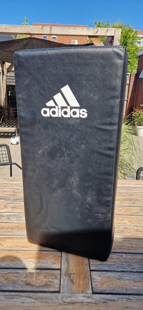 Adidas stoot-trapkussen vechtsport, Sport en Fitness, Ophalen, Zo goed als nieuw
